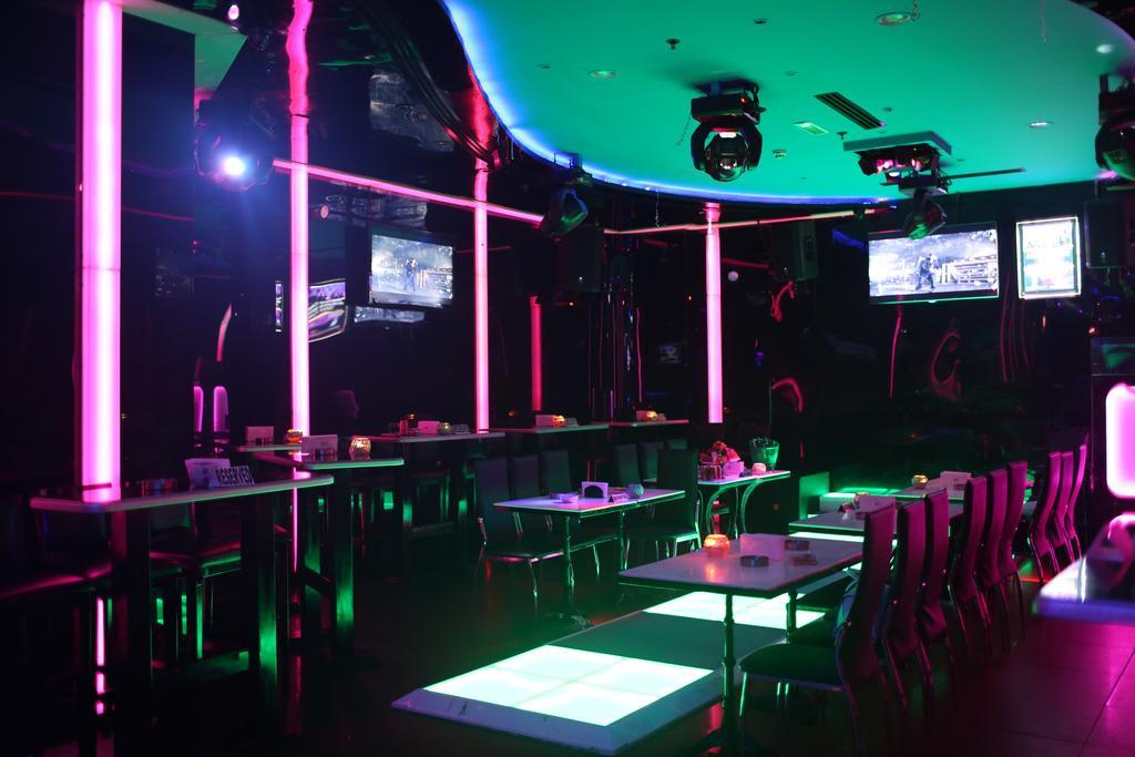 דובאי Broadway Hotel מראה חיצוני תמונה