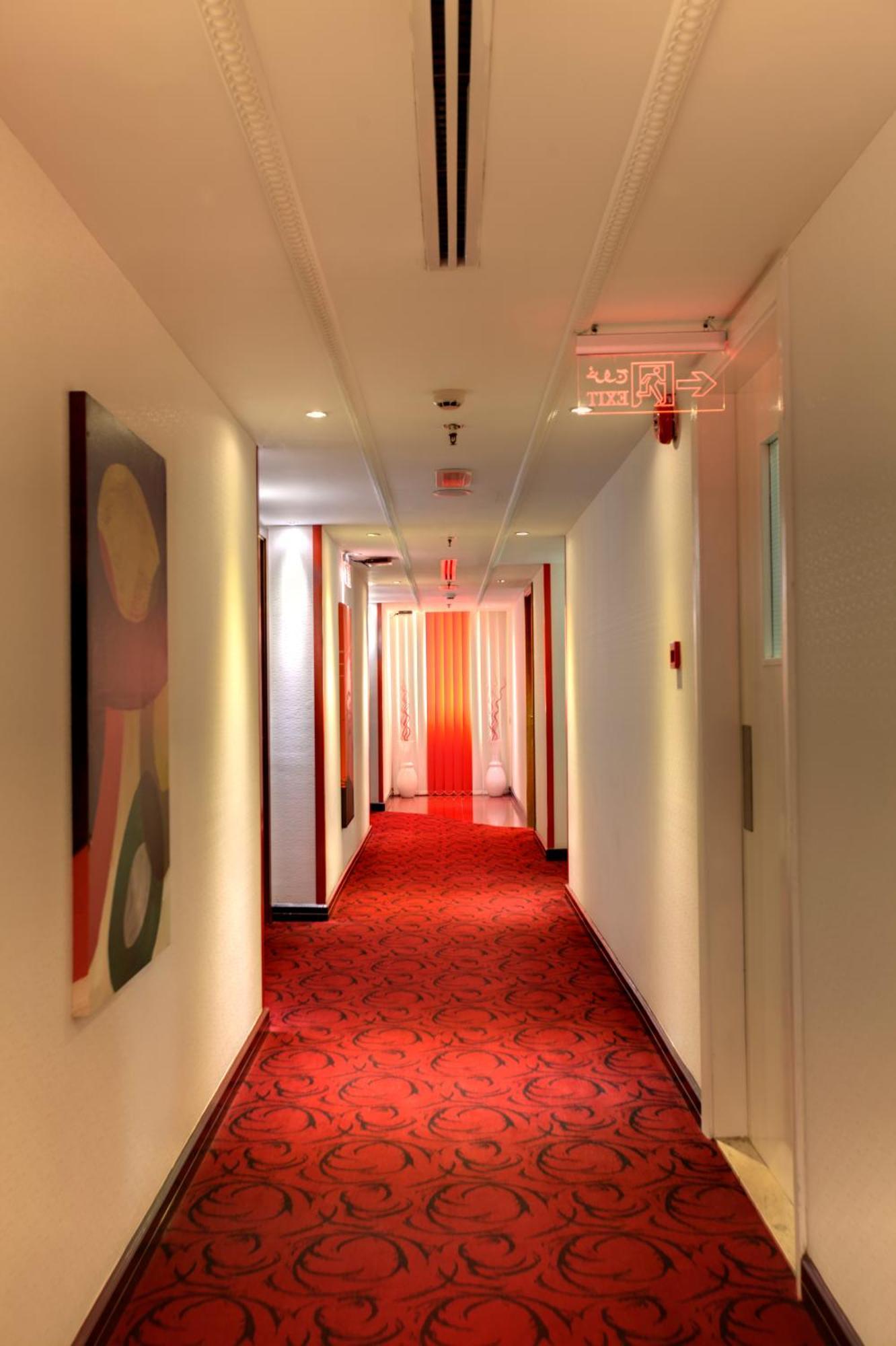 דובאי Broadway Hotel מראה חיצוני תמונה