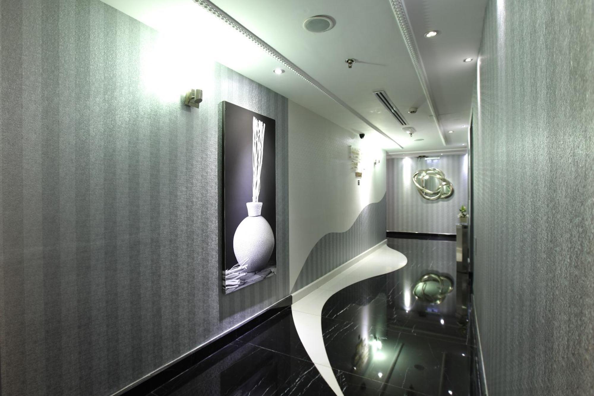 דובאי Broadway Hotel מראה חיצוני תמונה