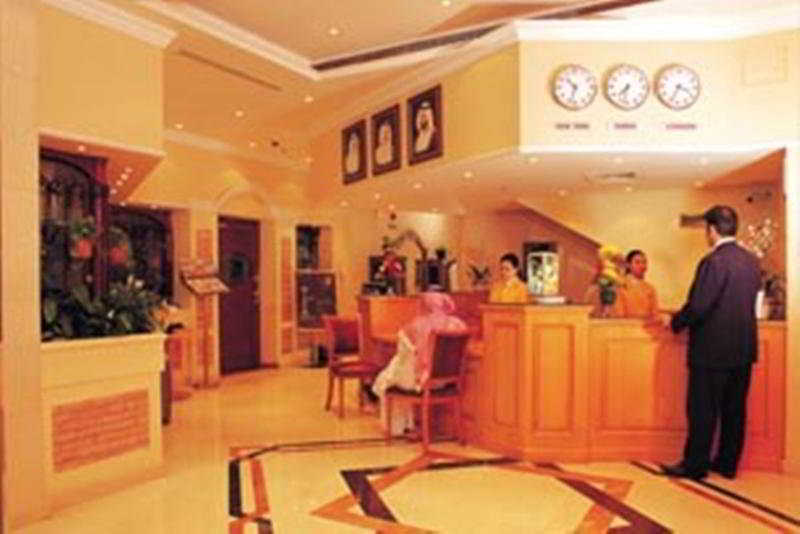 דובאי Broadway Hotel מראה חיצוני תמונה
